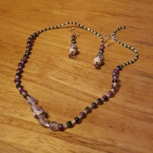 Necklace and earring set 25B